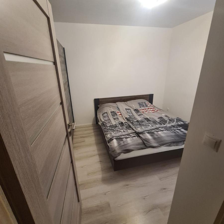 Verebes Apartman Дьєр Екстер'єр фото